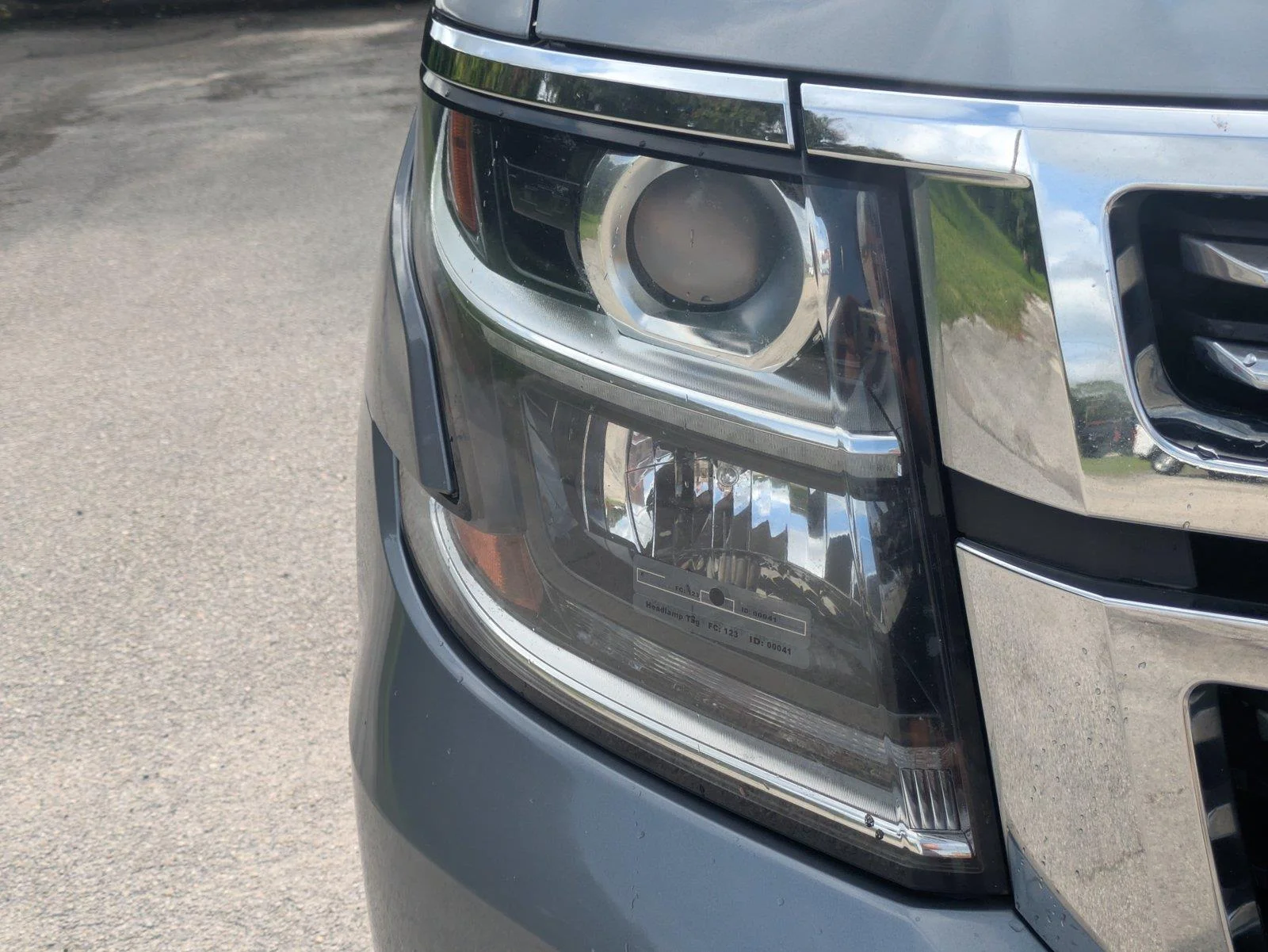 Used 2018 Satin Steel Metallic Chevrolet Premier image 10