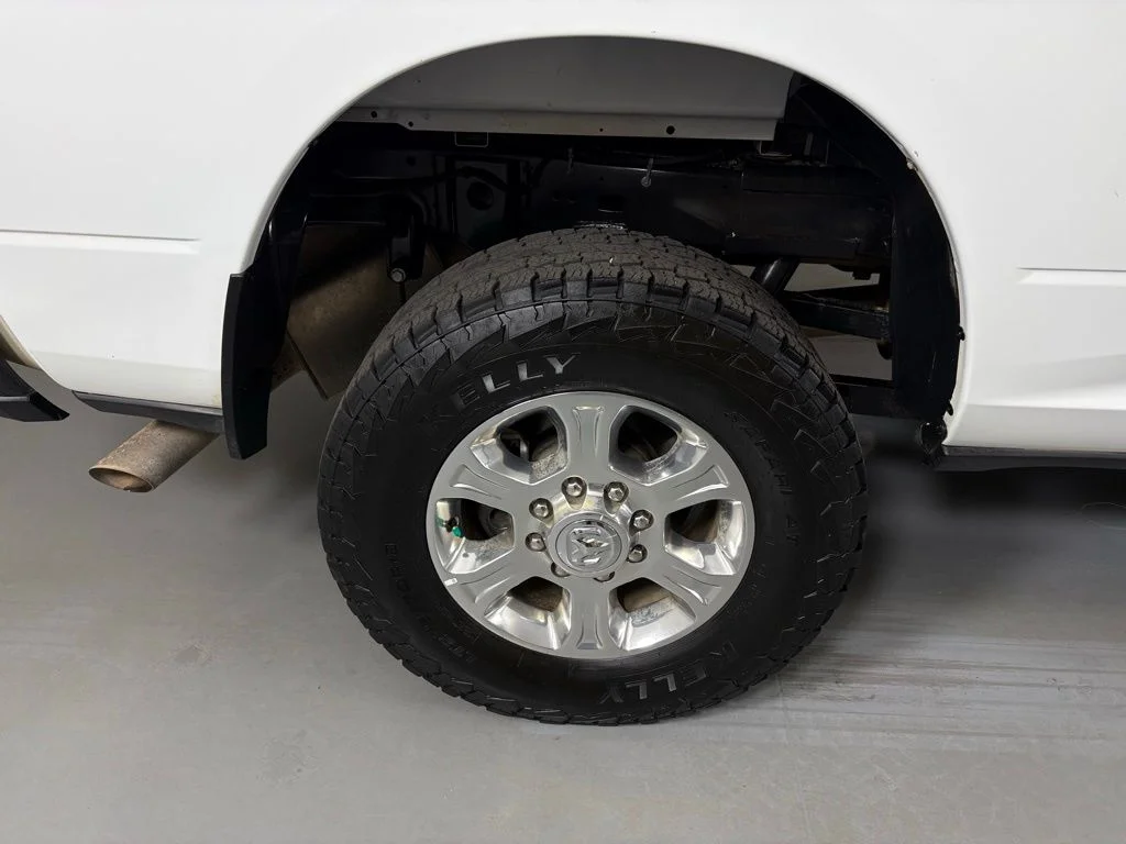 Used 2024 White Ram Big Horn image 11