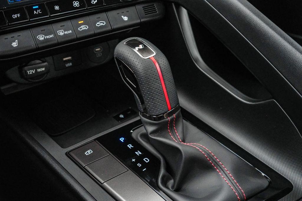 2025 Hyundai Elantra N Line - Photo 27