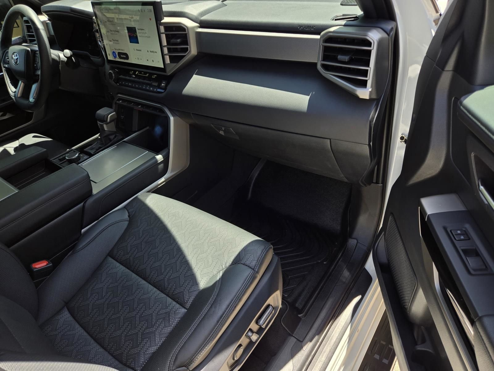 Used 2025 Ice Toyota Limited image 11