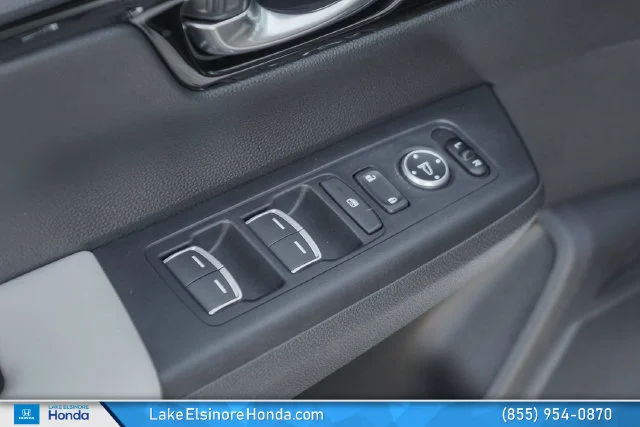 Used 2025 Platinum White Pearl Honda EX-L image 14
