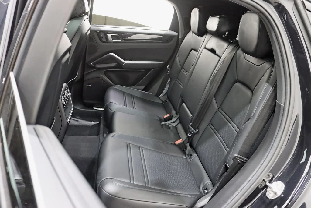 2022 Porsche Cayenne Coupe S