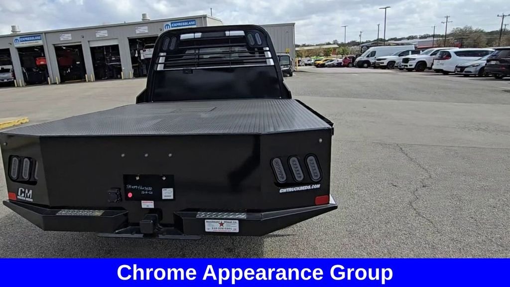 New 2026 Bright White Clearcoat RAM Tradesman image 4