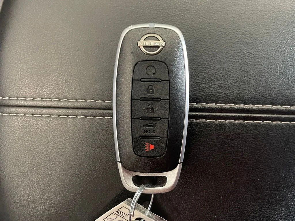 Used 2024 White Nissan SV image 18