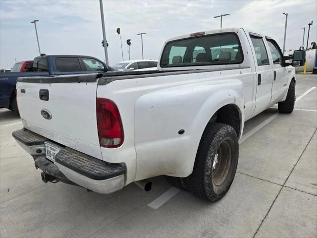 Used 2002  Dodge  image 2