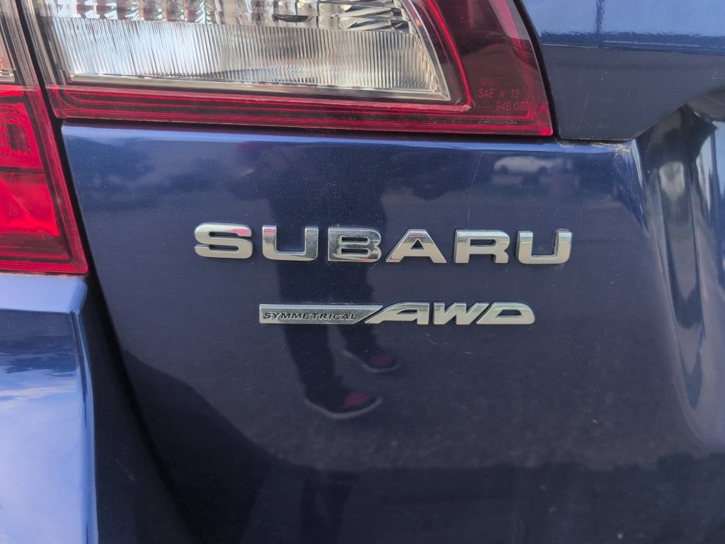 Used 2017 Lapis Blue Pearl Subaru Premium image 9