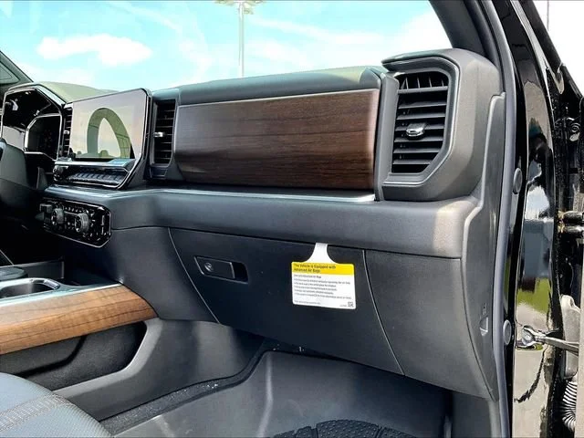 New 2026 Black Chevrolet High Country image 26