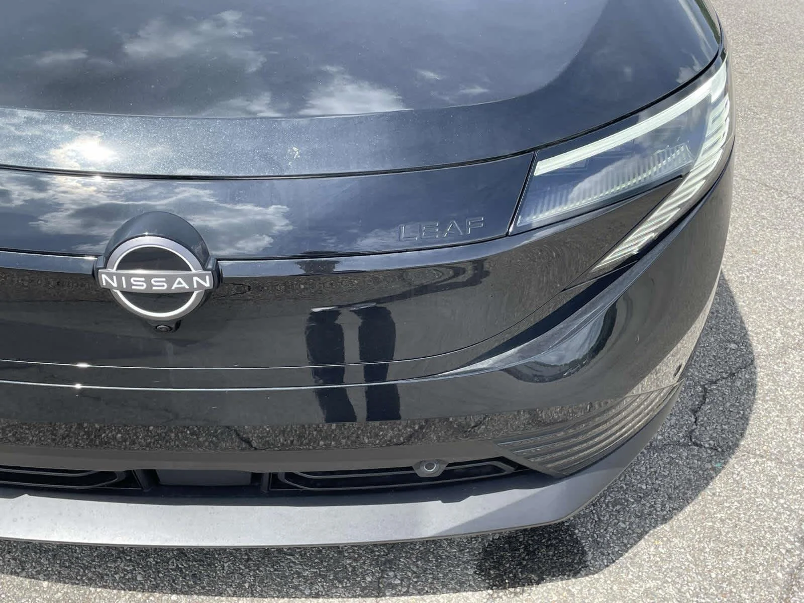 New 2026 Black Diamond Pearl Nissan SV+ image 9