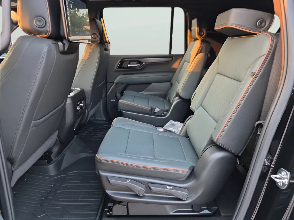 New 2026 GMC Yukon XL AT4, photo 33