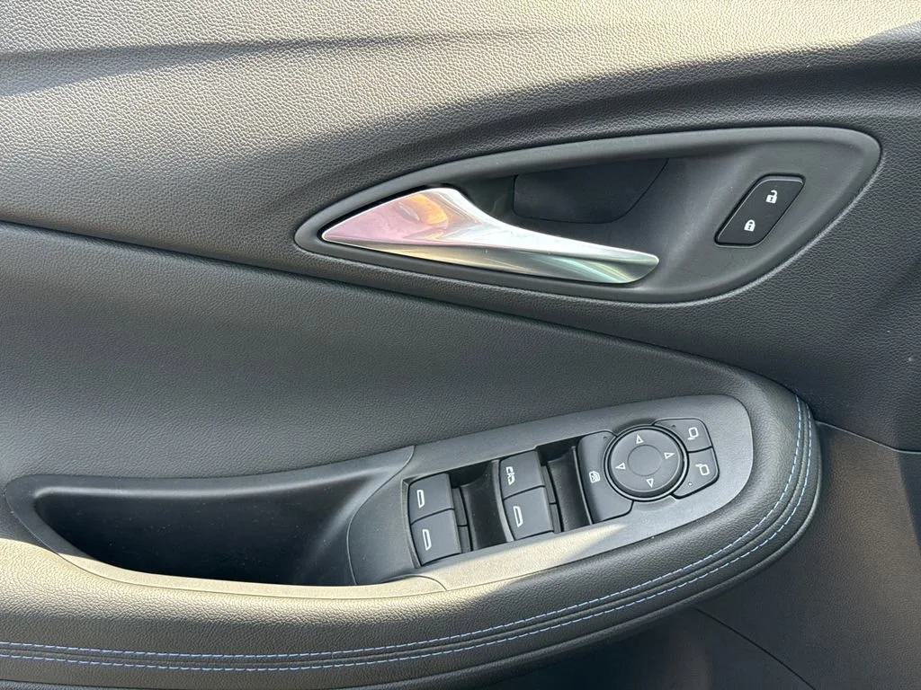 2026 Buick Encore GX Sport Touring - Photo 16