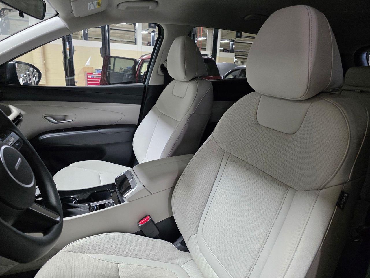 New 2026 Hampton Gray Hyundai SEL Plus FWD image 22