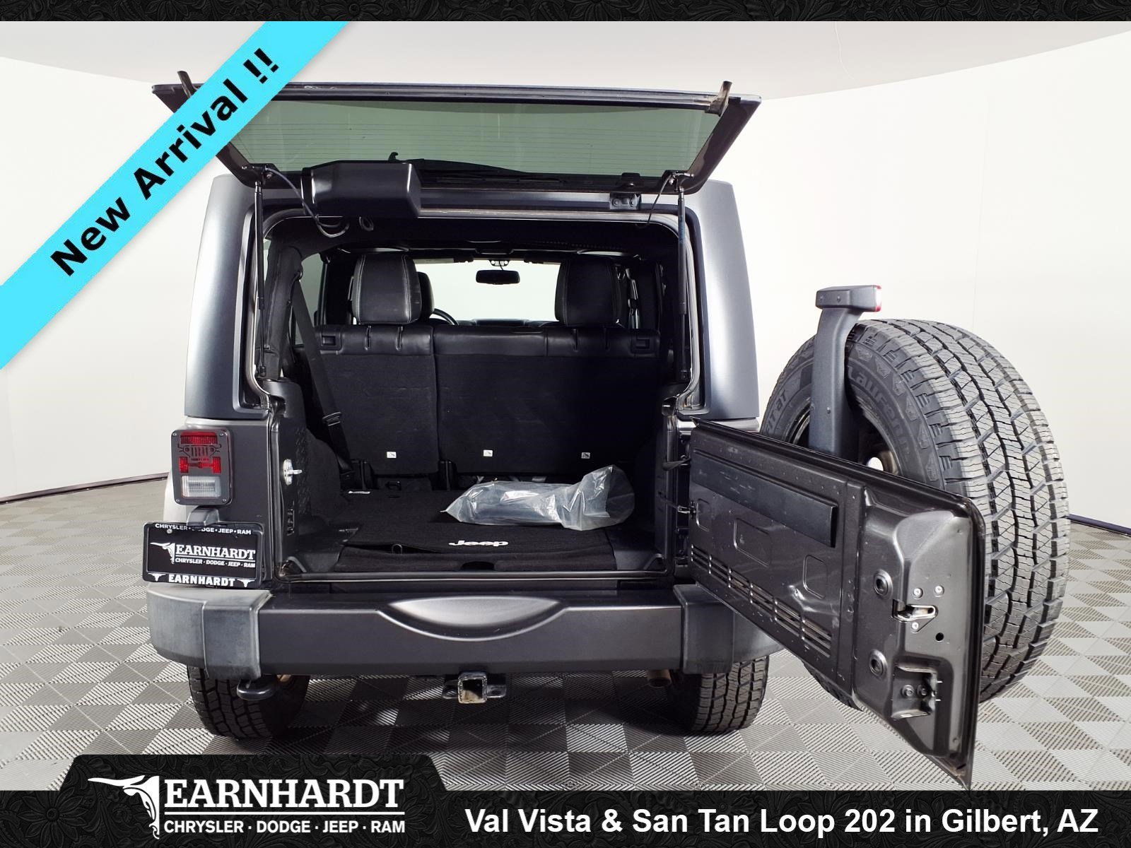 Certified Used 2017 Granite Crystal Metallic Clearcoat Jeep Freedom image 8
