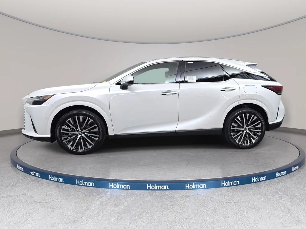 New 2026 Eminent White Pearl Lexus PREMIUM PLUS image 8