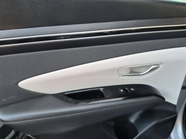 Used 2022 Silver Hyundai Limited image 30