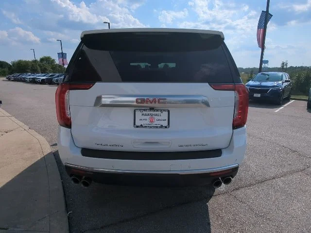 2023 GMC Yukon Denali - Photo 32