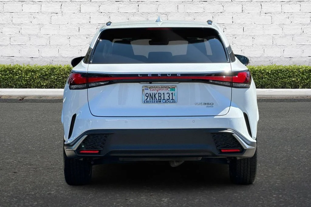 Used 2024 White Lexus 350 F Sport Handling image 5