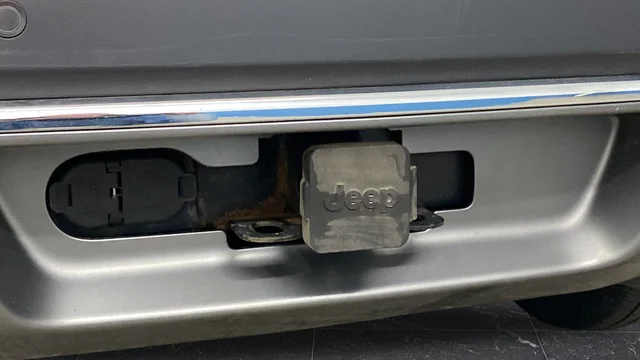 Used 2019 Sting-Gray Clearcoat Jeep Limited image 43
