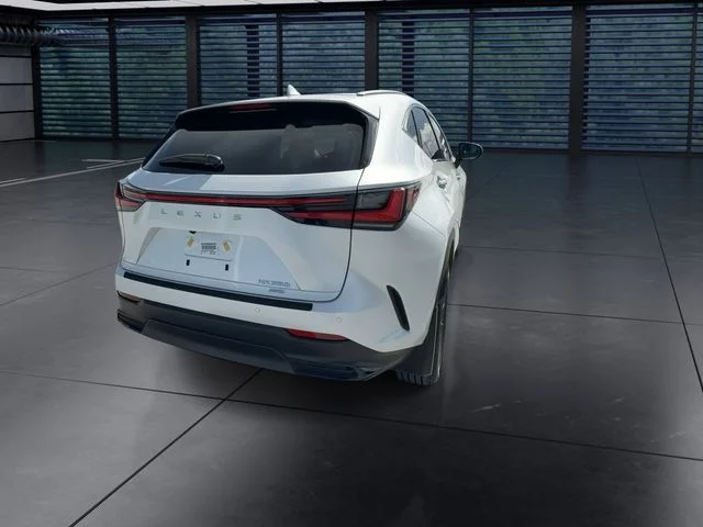 Used 2025 White Lexus 350 Premium image 8