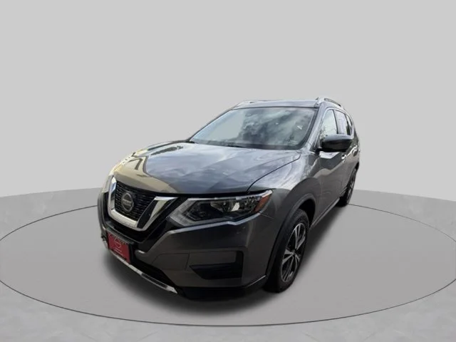 Used 2019 Gray Nissan SV image 10