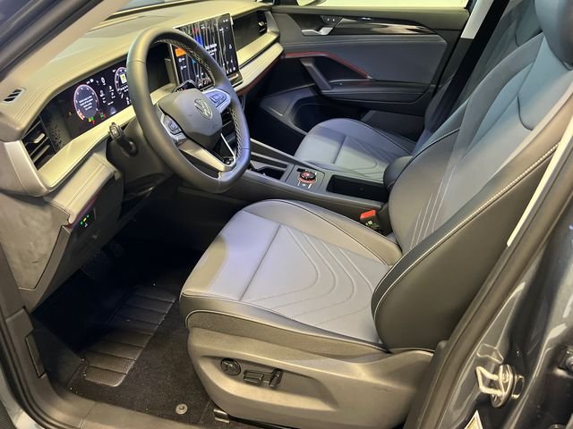 New 2026 Gray Volkswagen 2.0T SE image 7