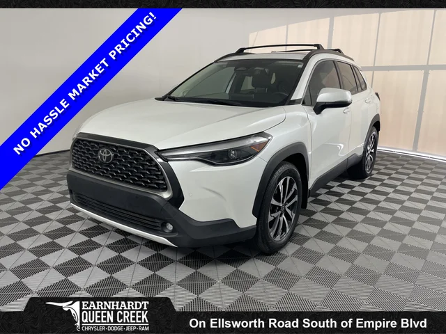 2024 Toyota Corolla Cross XLE