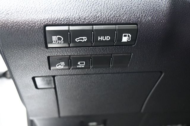 Used 2020 White Lexus 450h F Sport image 20