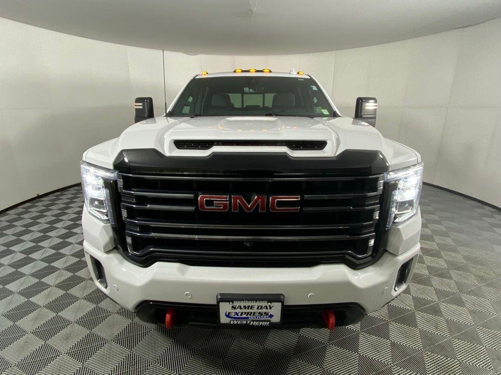 Used 2022 Summit White GMC AT4 image 9