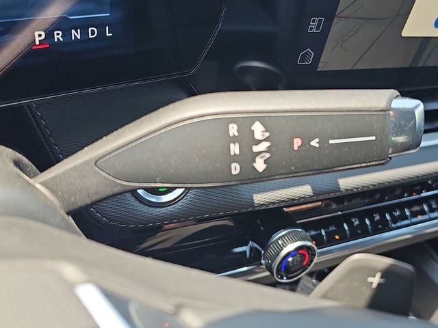 2026 Chevrolet Equinox LT - Photo 17
