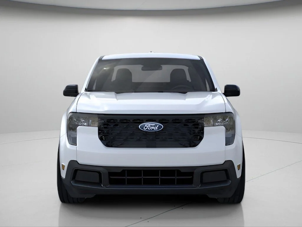 New 2026 Oxford White Ford XLT image 6