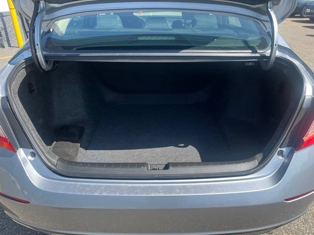 Certified Used 2020 Lunar Silver Metallic Honda LX image 20