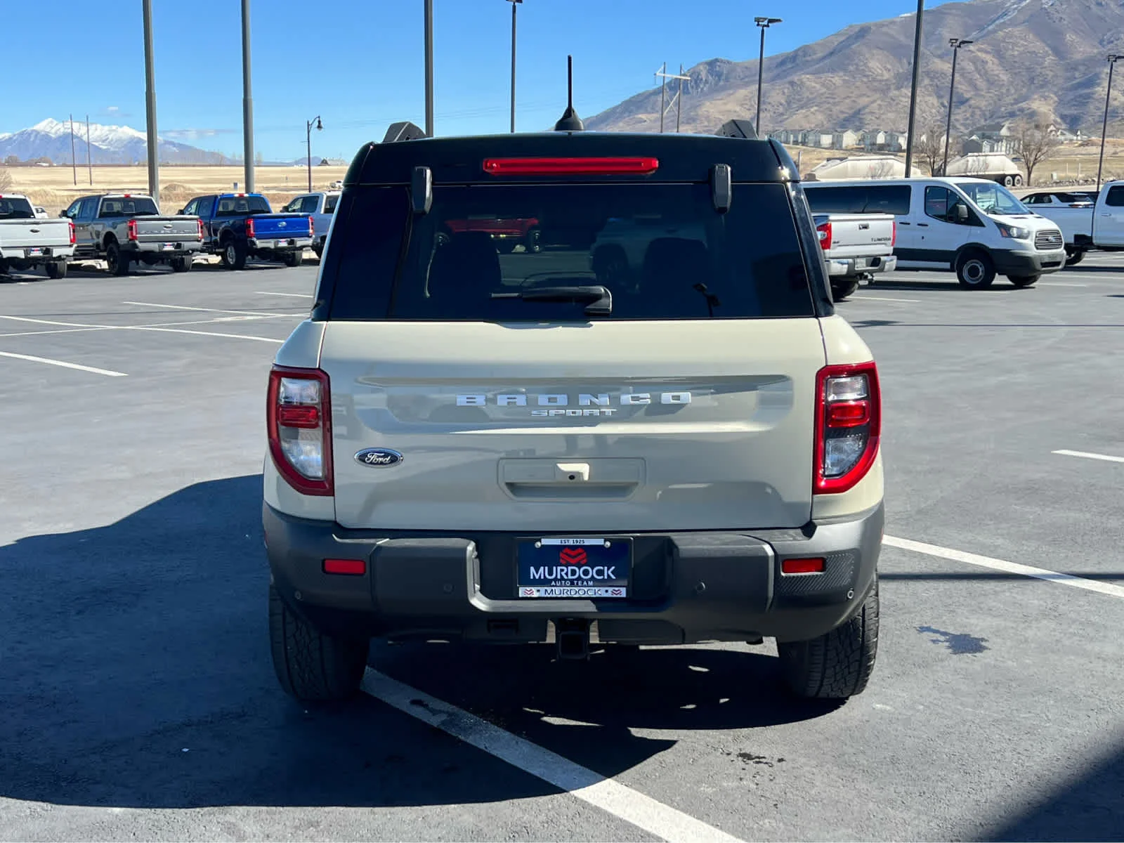 Used 2025 Desert Sand Ford Badlands image 9