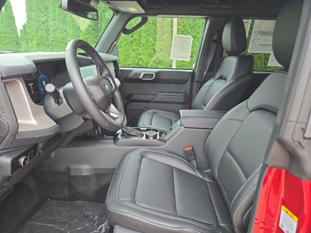 New 2026 Ruby Red Metallic Tinted Clearcoat Ford Outer Banks® image 17