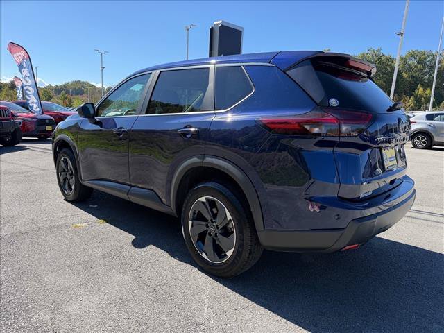Used 2024 Blue Nissan SV image 5