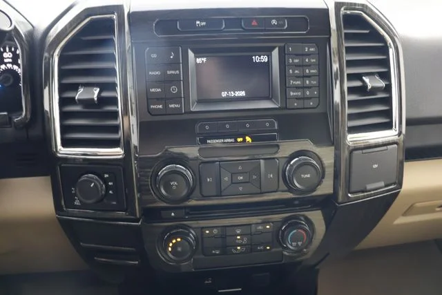 Used 2016 Red Ford XLT image 14