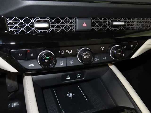 New 2026 Urban Gray Pearl Honda Touring image 17