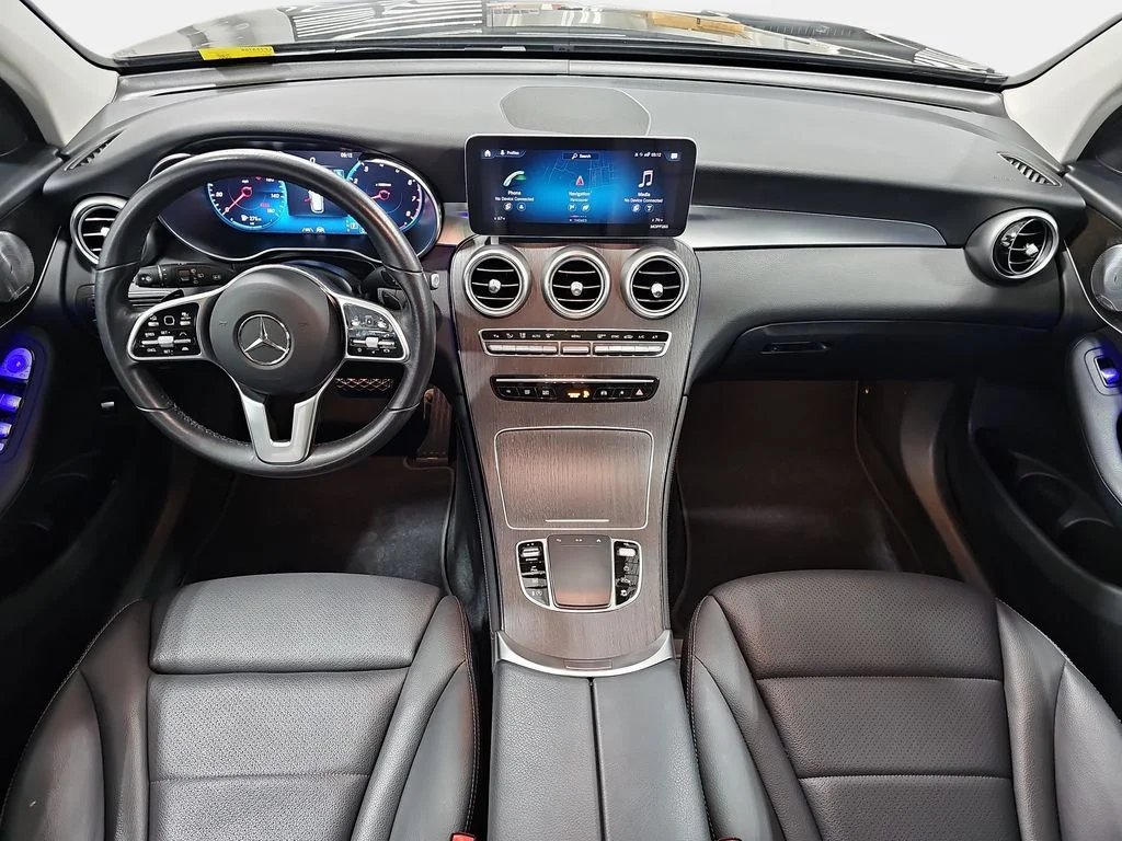 Used 2020  Mercedes-Benz GLC 300 image 10