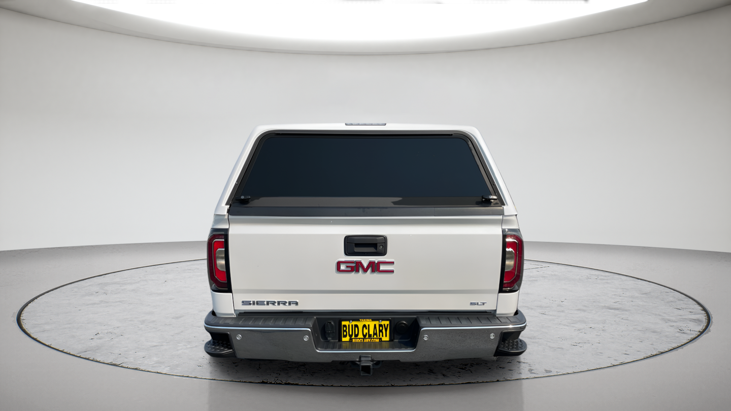 Used 2017 White GMC SLT image 4