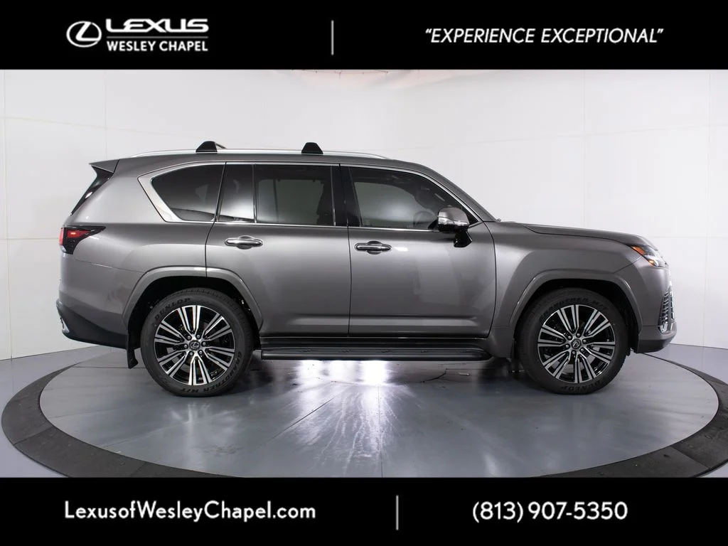 New 2026 Manganese Luster Lexus  600 LUXURY image 2