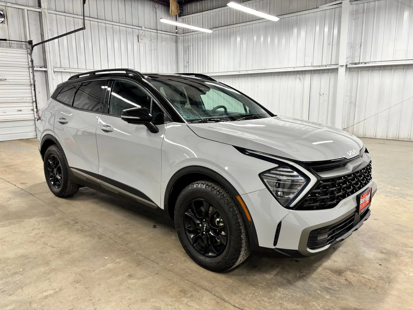 Used 2024 Gray Kia X-Pro Prestige image 1
