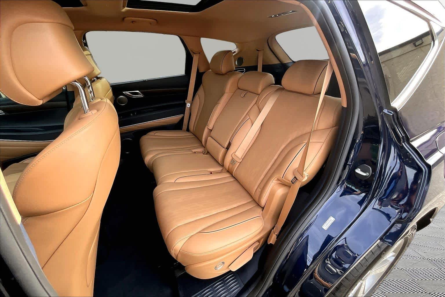 Used 2024 Capri Blue Genesis  image 21