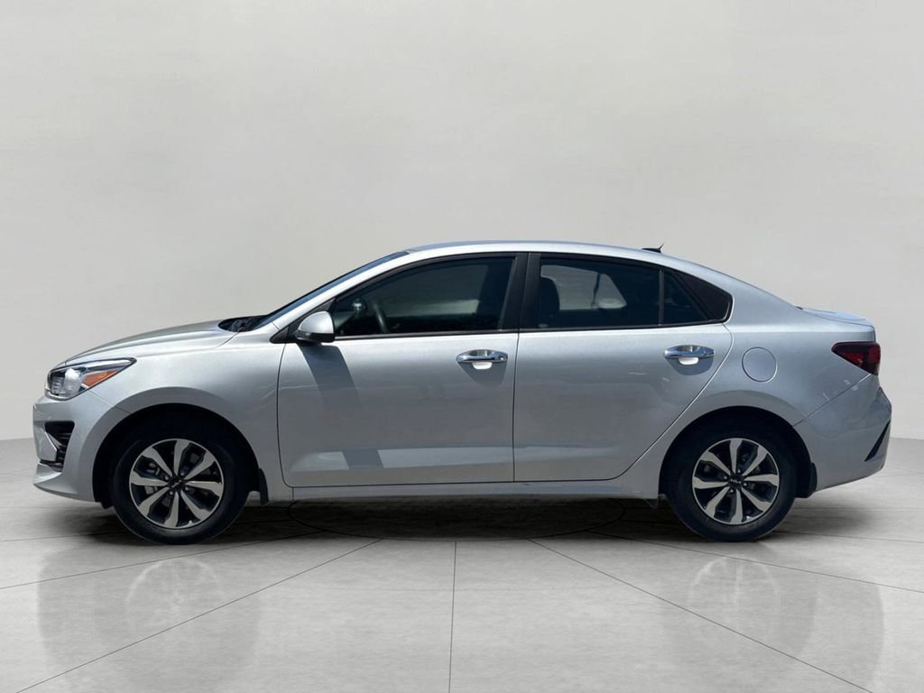 Used 2023 Silky Silver Kia S image 4