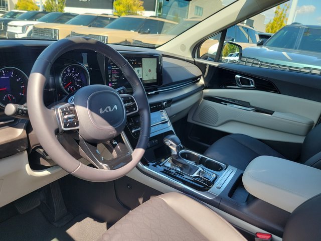Used 2024 White Kia EX image 14