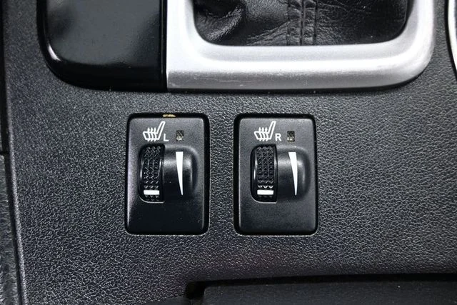 Used 2019 Blue Toyota XLE image 26