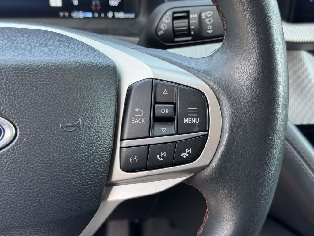 2025 Ford Explorer Active - Photo 12