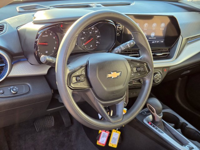 2024 Chevrolet Trax LS - Photo 16