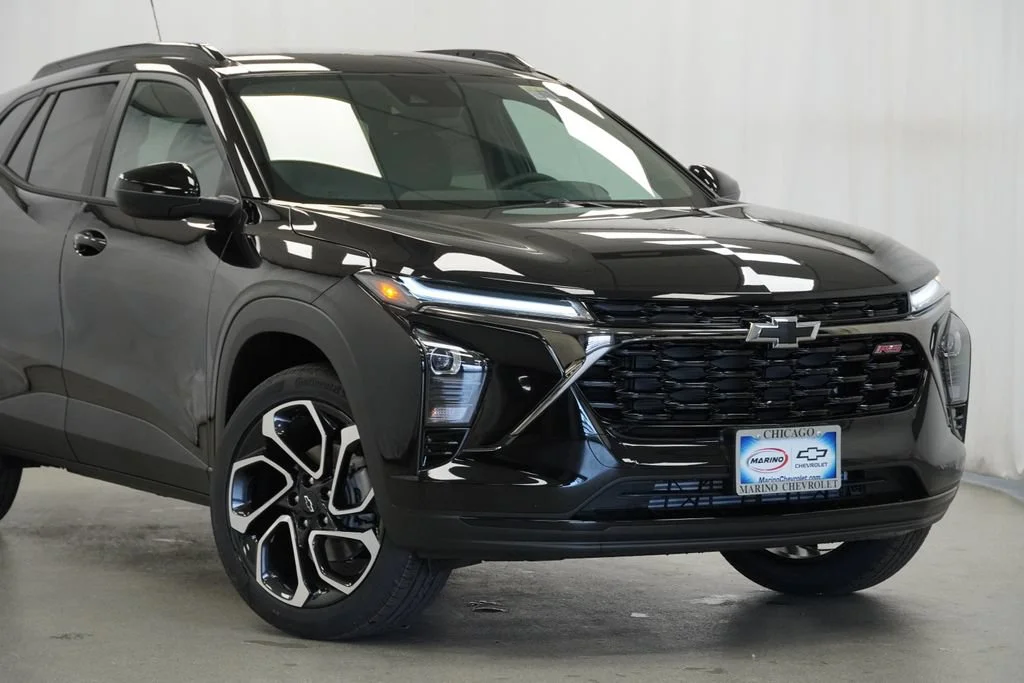New 2026 Mosaic Black Metallic Chevrolet 2RS image 8