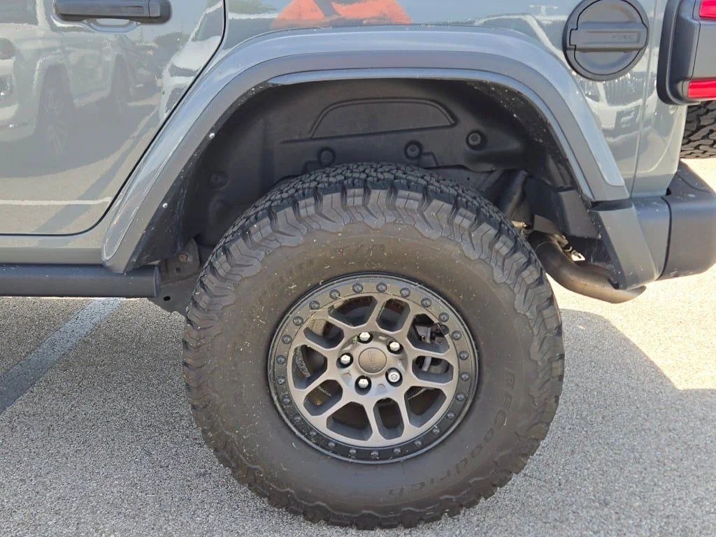 Used 2023 Gray Jeep Rubicon 392 image 16