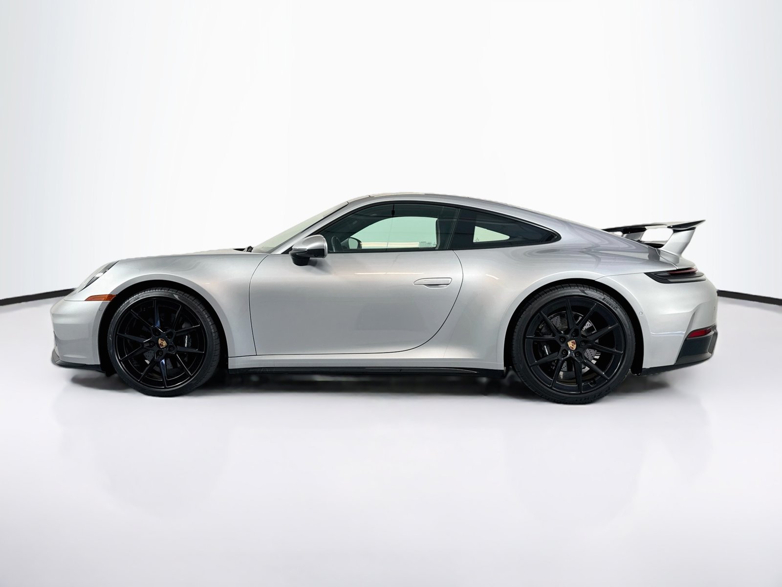 Used 2025 Silver/Gray Porsche Carrera image 2