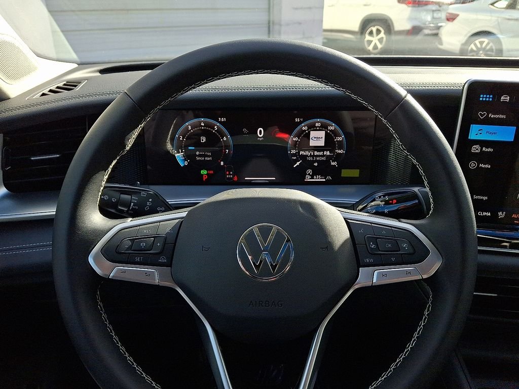 2026 Volkswagen Tiguan SE - Photo 9