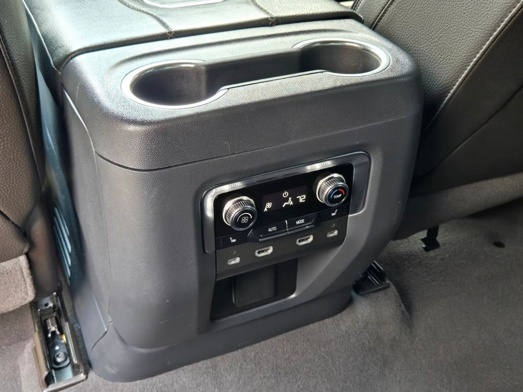 Used 2023 White GMC Denali image 18